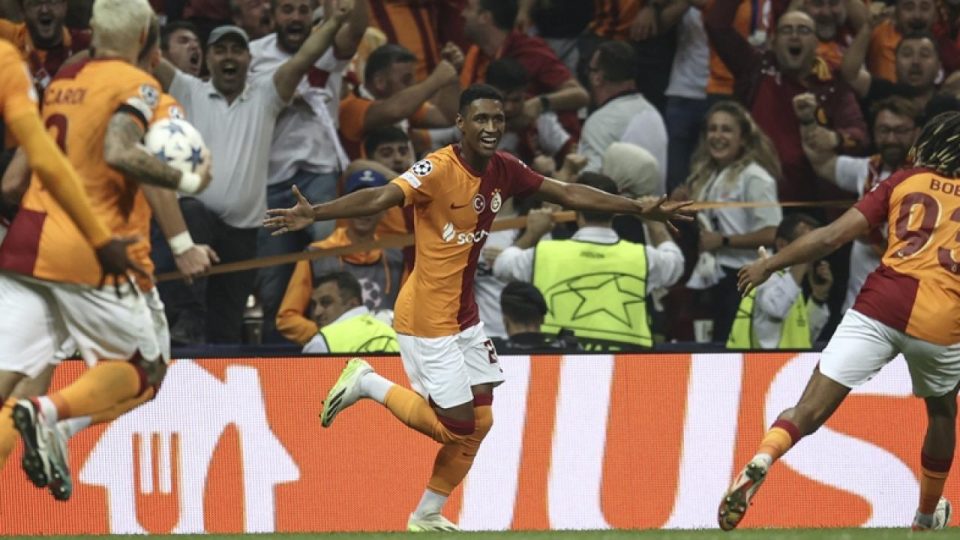 UEFA Şampiyonlar Ligi’nde haftanın golü Tete’den