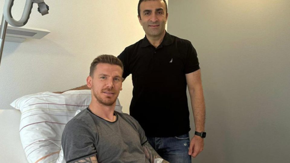 Fenerbahçe’nin savunmacısı Serdar Aziz ameliyat oldu