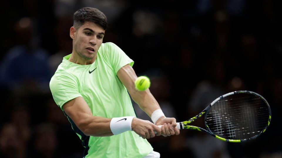 Carlos Alcaraz’dan Paris Masters’a erken veda