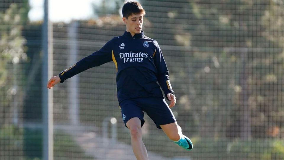 Real Madrid’de Arda Güler bireysel çalıştı